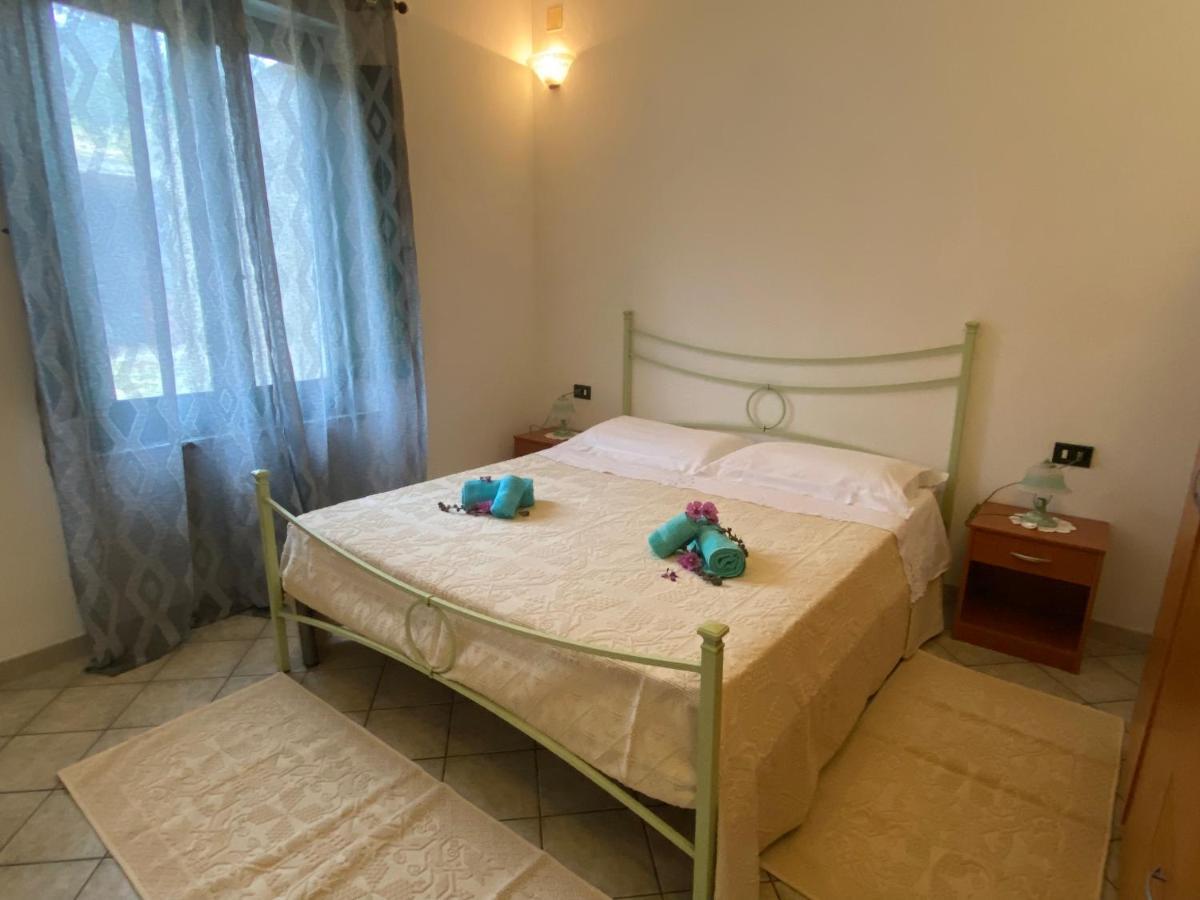 Il Bacio Del Sole Appartement Tertenìa Buitenkant foto