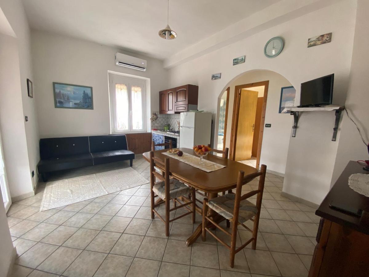 Il Bacio Del Sole Appartement Tertenìa Buitenkant foto